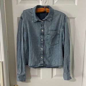 Gap Denim Chambray Button Front Top Size Medium